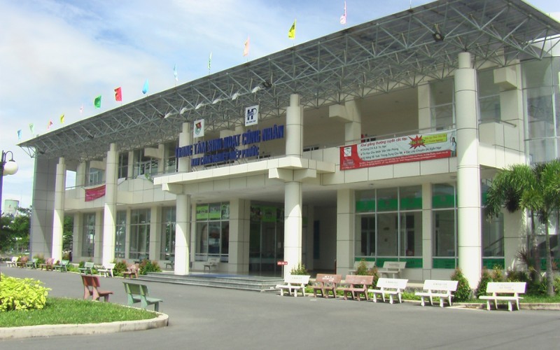 Trung tâm sinh hoạt công nhân