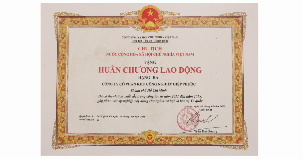Công ty Cổ phần Khu công nghiệp Hiệp Phước nhận Huân Chương Lao Động Hạng 3 | Khu Công Nghiệp Hiệp Phước