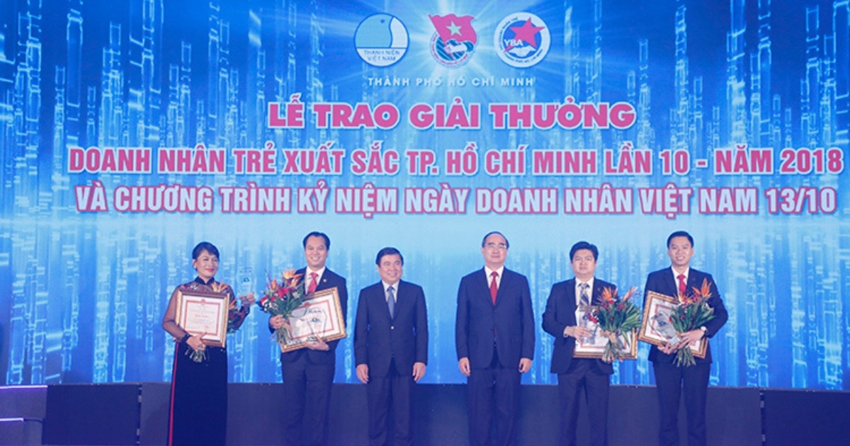 Khu công nghiệp Hiệp Phước đồng hành cùng Lễ trao giải thưởng Doanh nhân trẻ xuất sắc TP. HCM lần 10 - năm 2018 | Khu Công Nghiệp Hiệp Phước