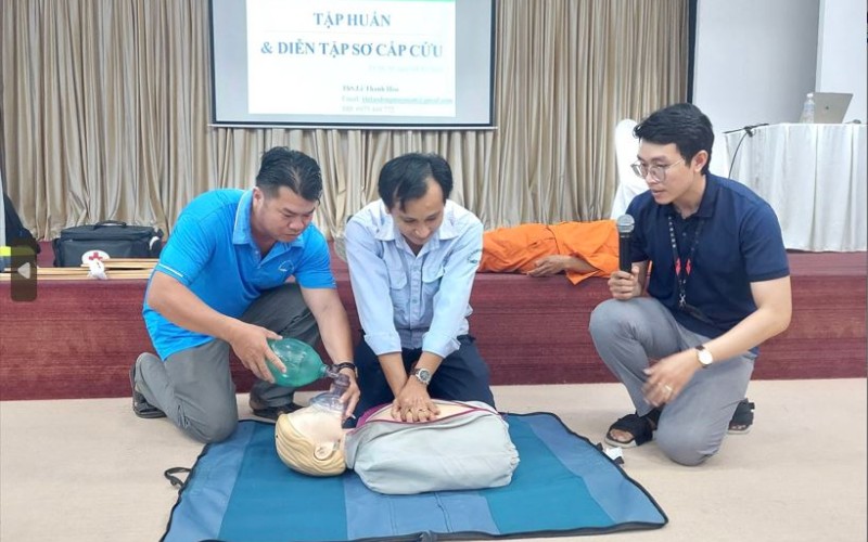 Buổi Huấn Luyện An Toàn, Vệ Sinh Lao Động Nhóm 4 Cán Bộ Nhân Viên Hipc | Khu Công Nghiệp Hiệp Phước