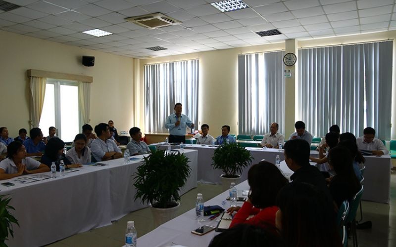 Chào Mừng Đoàn Học Viên Đại Học Fulbright Việt Nam Đến Tham Quan Khu Công Nghiệp Hiệp Phước | Khu Công Nghiệp Hiệp Phước