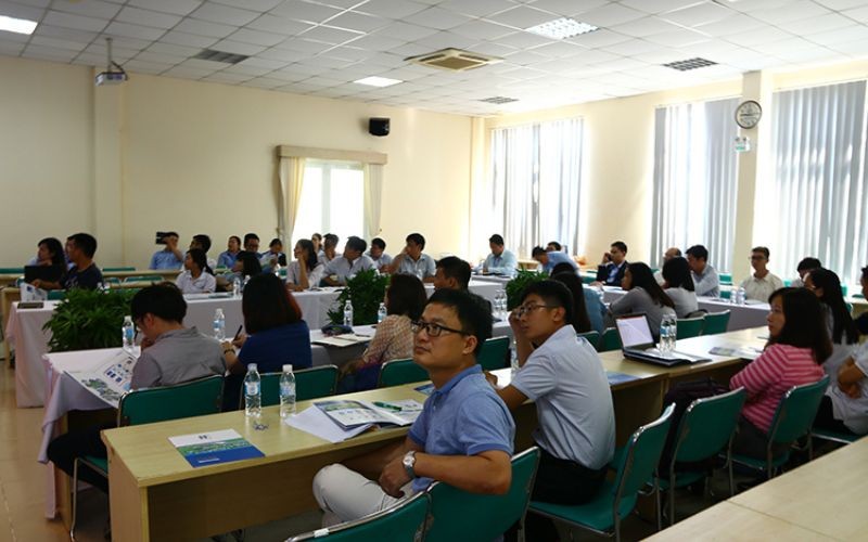 Chào Mừng Đoàn Học Viên Đại Học Fulbright Việt Nam Đến Tham Quan Khu Công Nghiệp Hiệp Phước | Khu Công Nghiệp Hiệp Phước