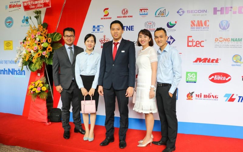 Hình Ảnh Lễ Tôn Vinh Doanh Nghiệp Tiêu Biểu 2017 | Khu Công Nghiệp Hiệp Phước