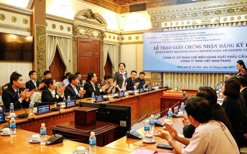 Hình Ảnh Lễ Trao Giấy Chứng Nhận Cầu Tre | Khu Công Nghiệp Hiệp Phước