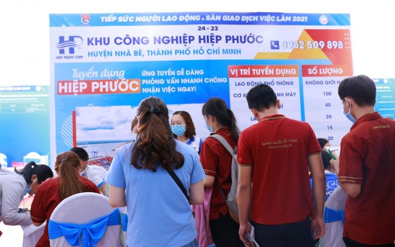 Hipc Đồng Hành Cùng Chương Trình Tiếp Sức Người Lao Động Và Sàn Giao Dịch Việc Làm 2021 | Khu Công Nghiệp Hiệp Phước