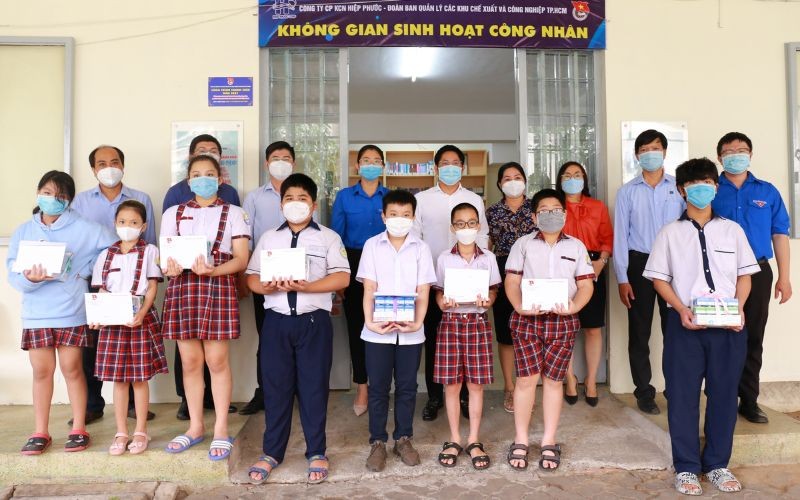 Học Bổng Tiếp Sức Đến Trường Cho Con Em Công Nhân Kcn Hiệp Phước | Khu Công Nghiệp Hiệp Phước