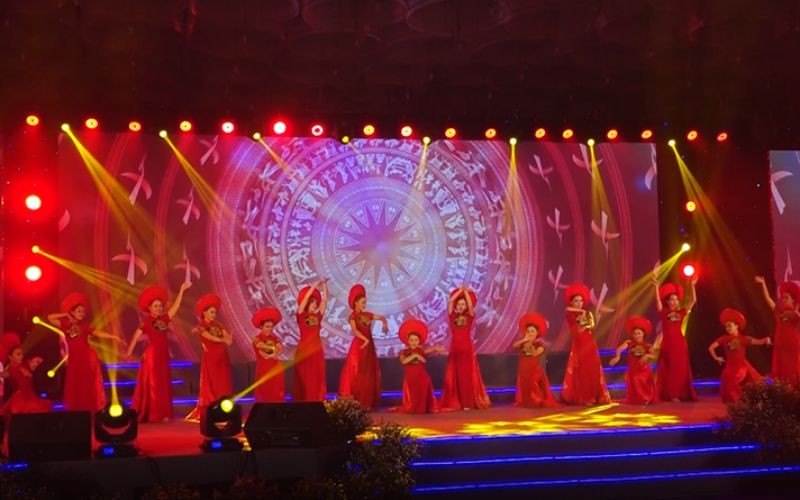 Khu Công Nghiệp Hiệp Phước Đồng Hành Cùng Lễ Trao Giải Thưởng Doanh Nhân Trẻ Xuất Sắc Tp. Hcm Lần 10 - Năm 2018 | Khu Công Nghiệp Hiệp Phước