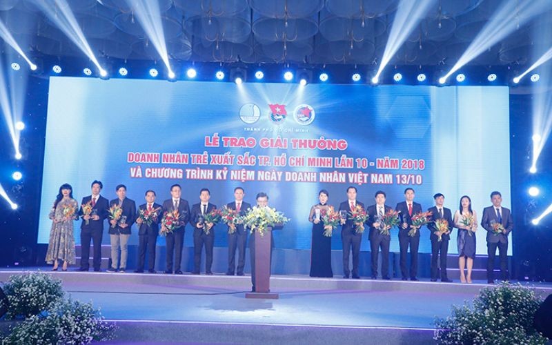 Khu Công Nghiệp Hiệp Phước Đồng Hành Cùng Lễ Trao Giải Thưởng Doanh Nhân Trẻ Xuất Sắc Tp. Hcm Lần 10 - Năm 2018 | Khu Công Nghiệp Hiệp Phước