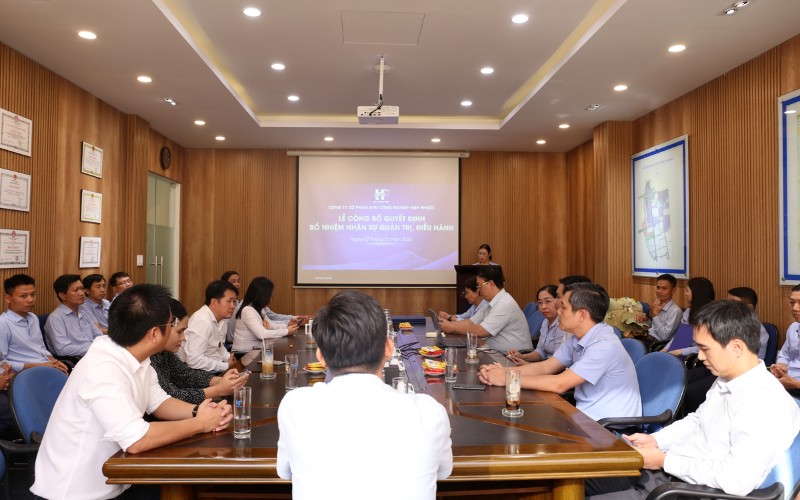 Lễ Công Bố Quyết Định Bổ Nhiệm Nhân Sự Quản Trị, Điều Hành Hipc | Khu Công Nghiệp Hiệp Phước