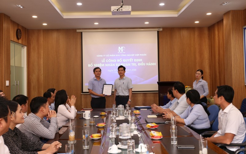 Lễ Công Bố Quyết Định Bổ Nhiệm Nhân Sự Quản Trị, Điều Hành Hipc | Khu Công Nghiệp Hiệp Phước