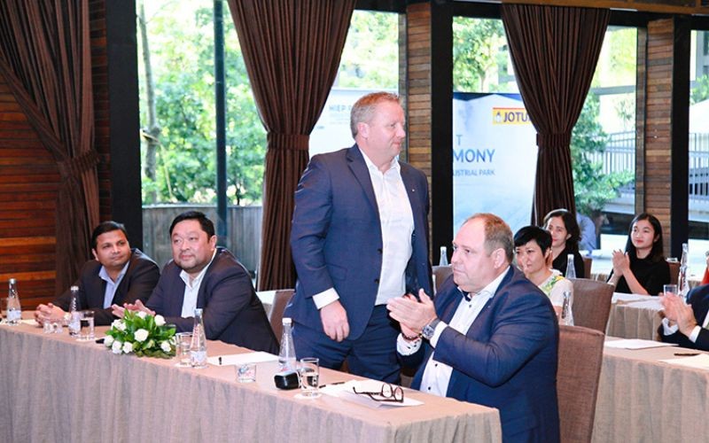 Lễ Ký Kết Hợp Đồng Thuê Lại Đất Giữa Công Ty Cổ Phần Khu Công Nghiệp Hiệp Phước Và Tập Đoàn Sơn Jotun | Khu Công Nghiệp Hiệp Phước